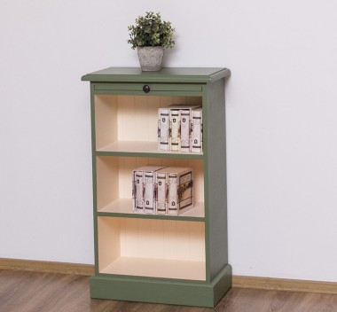Shelf with 3 shelves