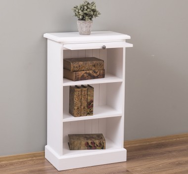 Shelf with 3 shelves