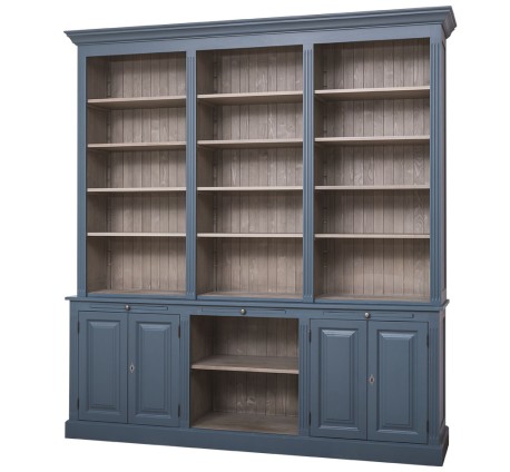 Large bookcase with 4...