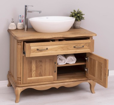 Chic Bathroom Furniture With 2 Doors, 1 Drawer, Drawer With Soft Close Metal Rails, Oak
