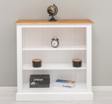 Small bookcase with shelves