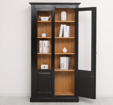 Showcase with 2 doors, with Cremone