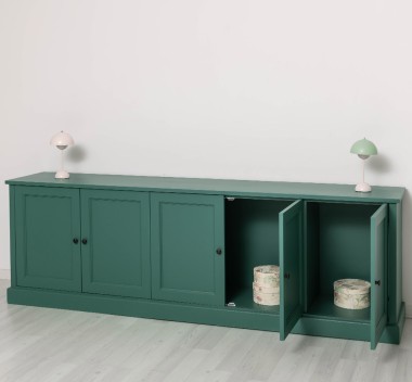 Bookcase with TV space BAS
