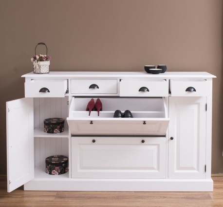 Hallway chest of drawers...