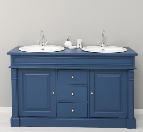 Oak bathroom cupboard 2...