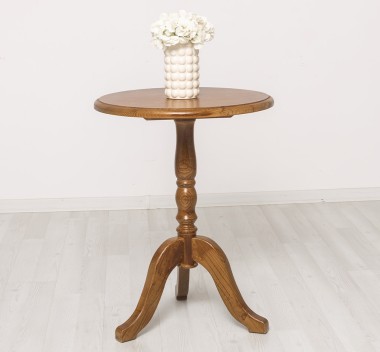 Round coffee table
