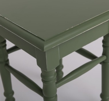 Chair with turned legs - PS679