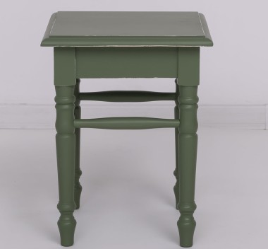 Chair with turned legs - PS679