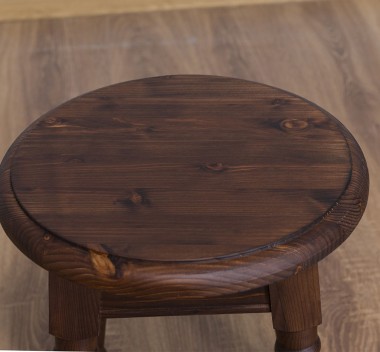 Round chair with turned legs - PS680