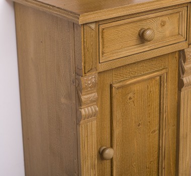 Nightstand with ornaments, 1 door and 1 drawer - PS39