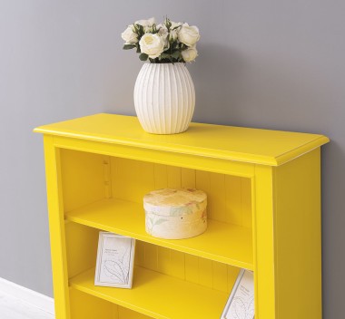 Small bookcase with shelves