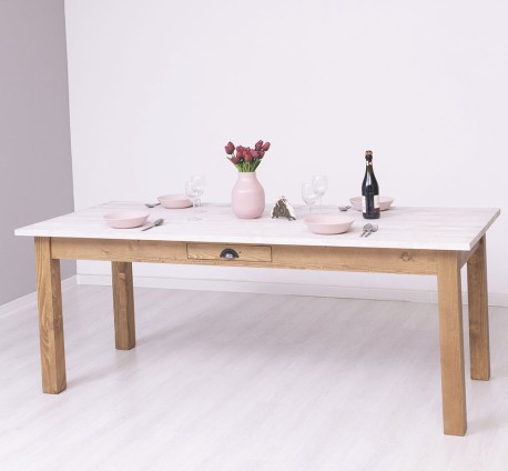 Extendable dinning table...